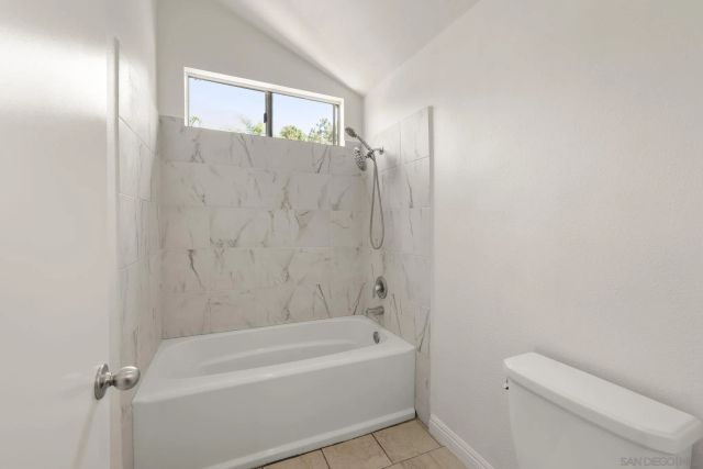 1280 Lancer Gln, Escondido, CA 92029