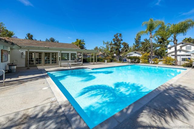 1280 Lancer Gln, Escondido, CA 92029