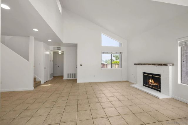 1280 Lancer Gln, Escondido, CA 92029