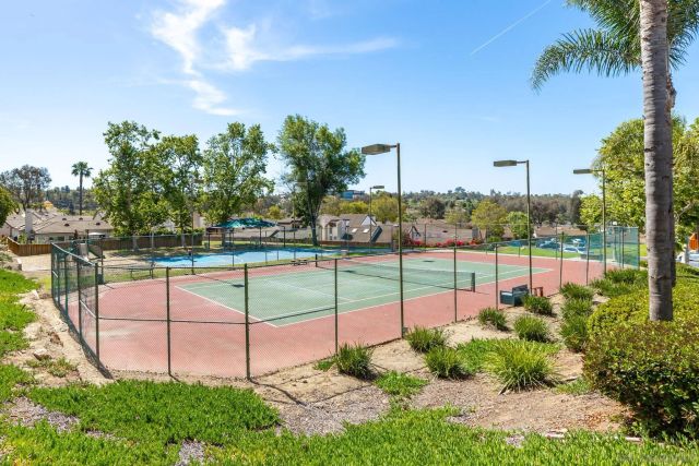 1280 Lancer Gln, Escondido, CA 92029