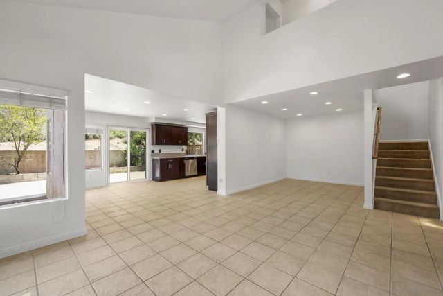 1280 Lancer Gln, Escondido, CA 92029
