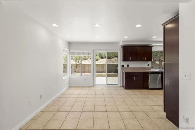 1280 Lancer Gln, Escondido, CA 92029