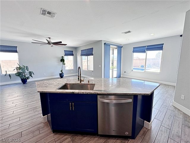 8154 Skye Quarry Street, Las Vegas, NV 89166