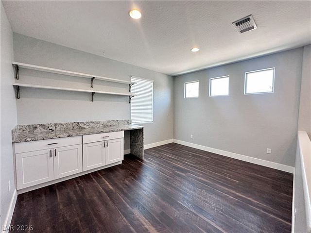 8154 Skye Quarry Street, Las Vegas, NV 89166