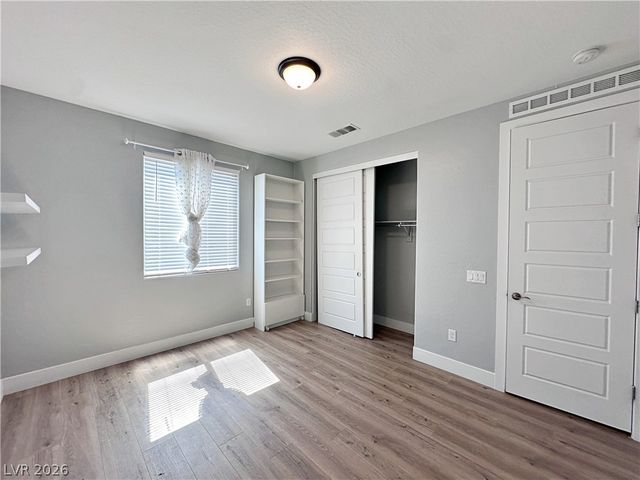 8154 Skye Quarry Street, Las Vegas, NV 89166