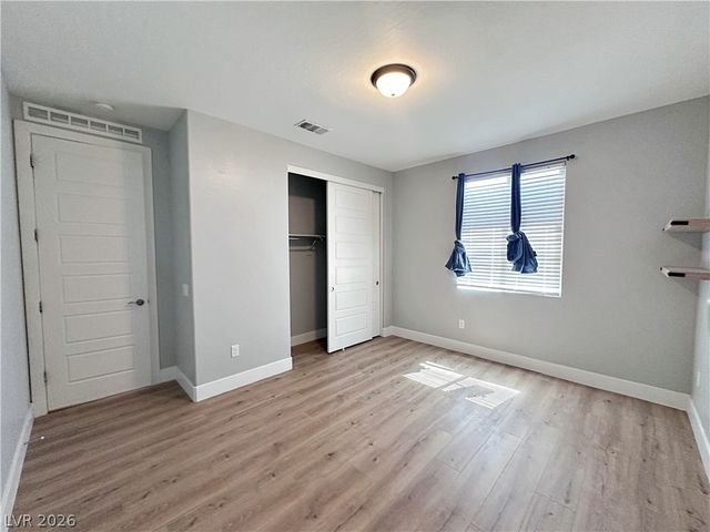 8154 Skye Quarry Street, Las Vegas, NV 89166