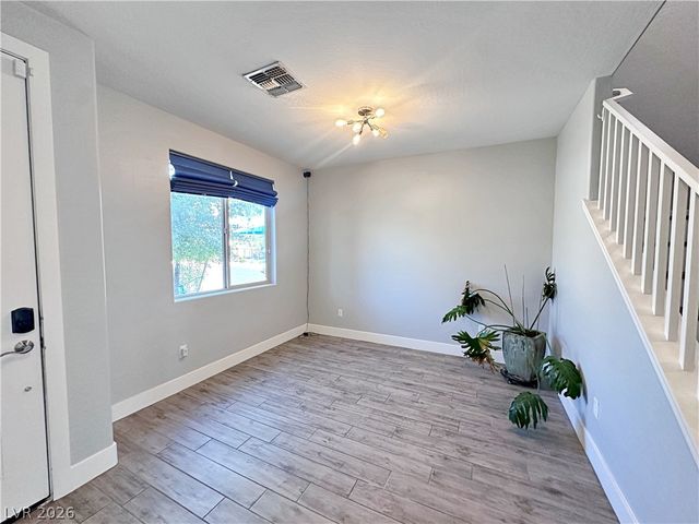 8154 Skye Quarry Street, Las Vegas, NV 89166