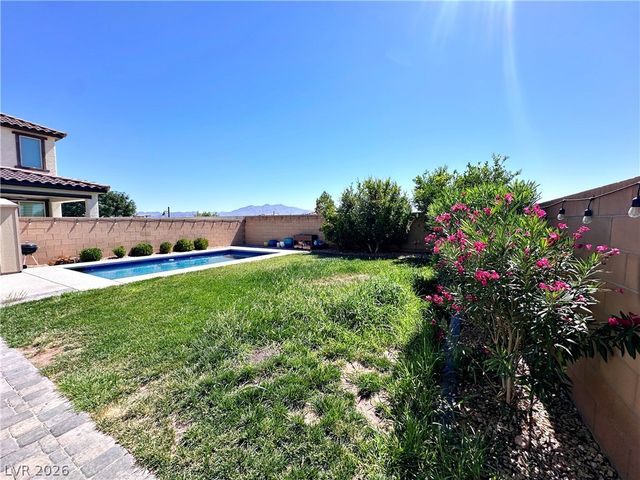 8154 Skye Quarry Street, Las Vegas, NV 89166