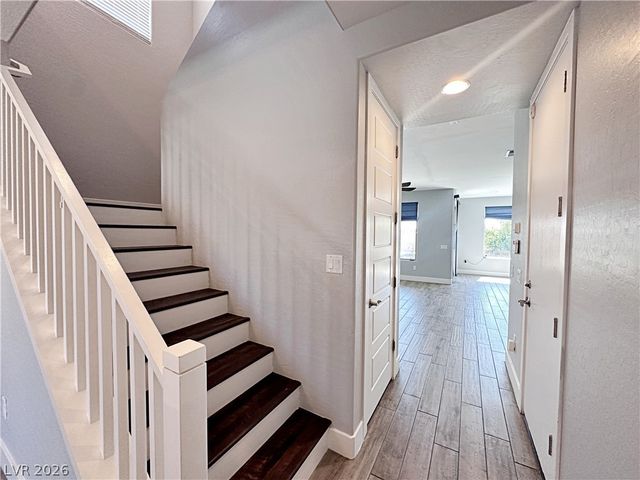 8154 Skye Quarry Street, Las Vegas, NV 89166