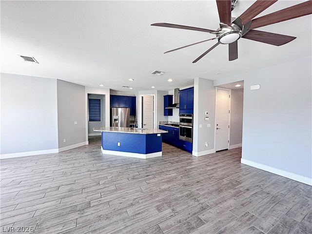 8154 Skye Quarry Street, Las Vegas, NV 89166