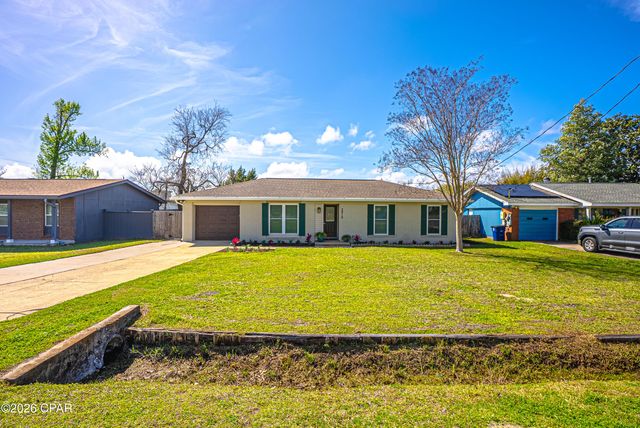 3015 Stanford Road, Panama City, FL 32405