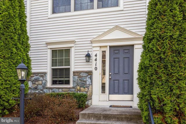 4410 POTOMAC HIGHLANDS CIR, Triangle, VA 22172