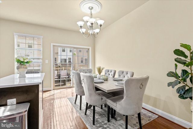 4410 POTOMAC HIGHLANDS CIR, Triangle, VA 22172