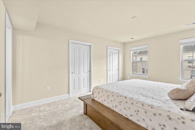 4410 POTOMAC HIGHLANDS CIR, Triangle, VA 22172