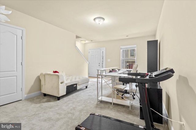 4410 POTOMAC HIGHLANDS CIR, Triangle, VA 22172