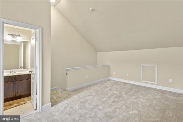 4410 POTOMAC HIGHLANDS CIR, Triangle, VA 22172