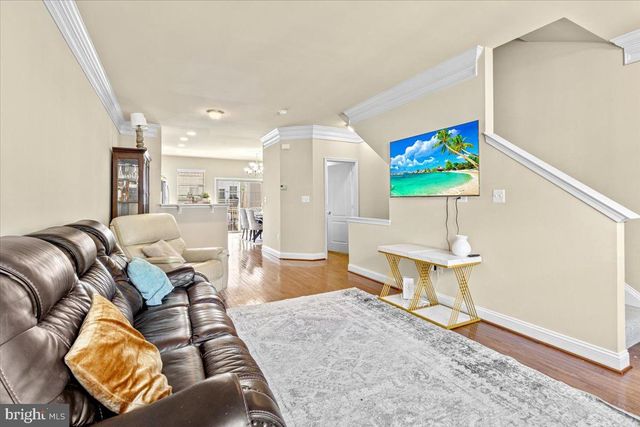 4410 POTOMAC HIGHLANDS CIR, Triangle, VA 22172