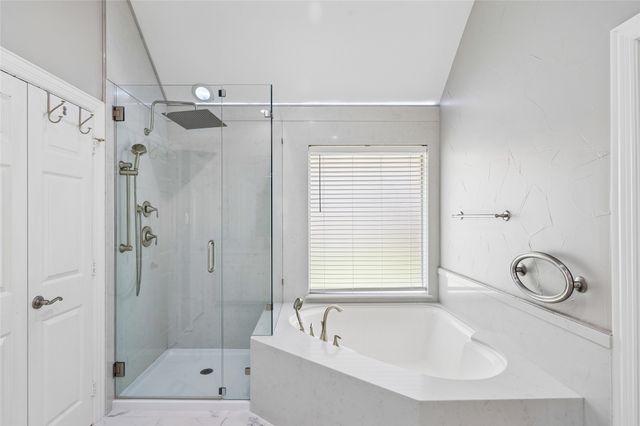 2233 Lakeway Drive, Keller, TX 76248