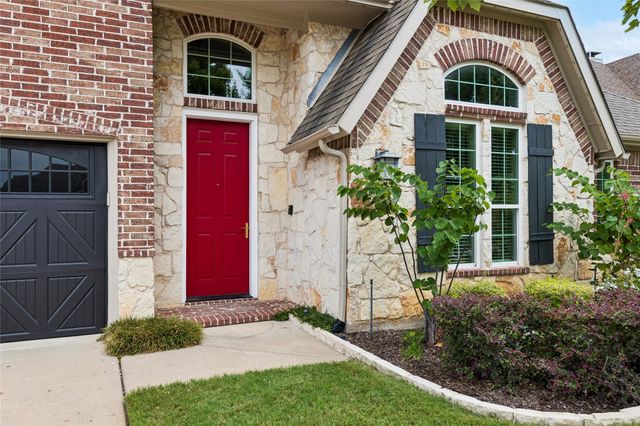 2233 Lakeway Drive, Keller, TX 76248