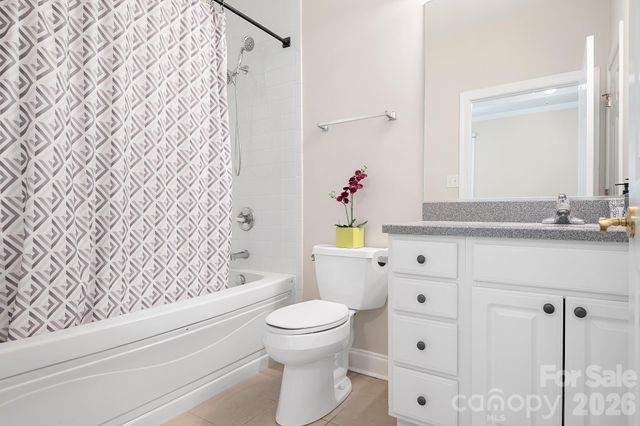 215 Knops Nob Road, Mooresville, NC 28115