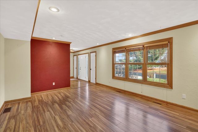 140 Shadowood Lane, Emmett Twp, MI 49014