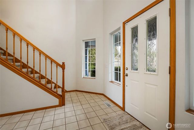 1959 Rhododendron Way, Bellingham, WA 98229