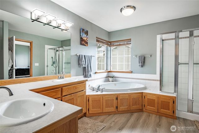 1959 Rhododendron Way, Bellingham, WA 98229