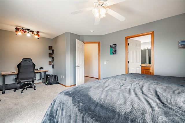 1959 Rhododendron Way, Bellingham, WA 98229