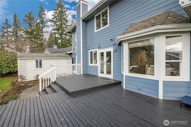 1959 Rhododendron Way, Bellingham, WA 98229