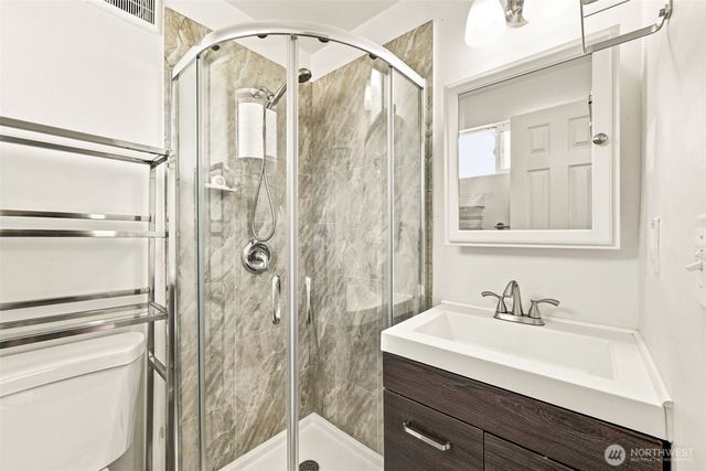 15425 SE 11th Street, Bellevue, WA 98007