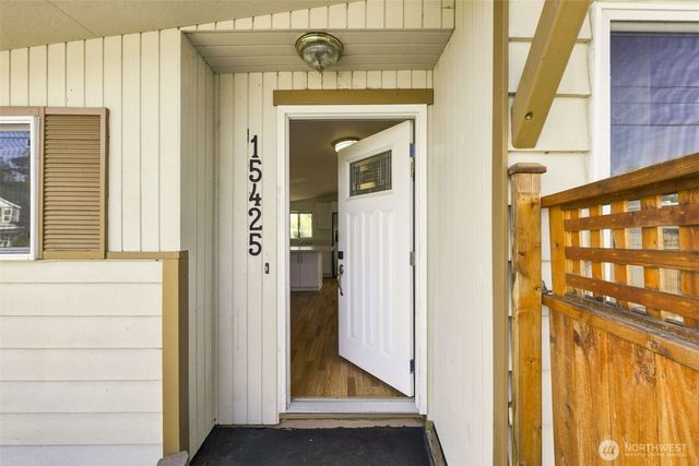 15425 SE 11th Street, Bellevue, WA 98007