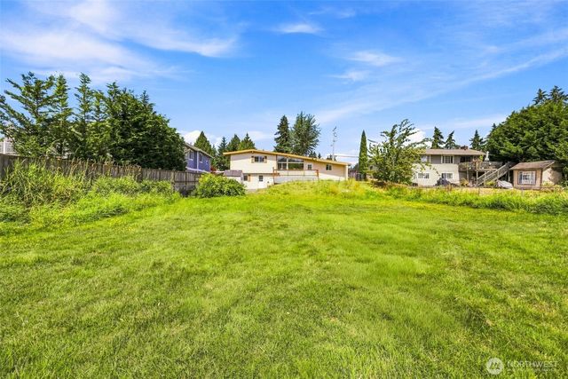 15425 SE 11th Street, Bellevue, WA 98007