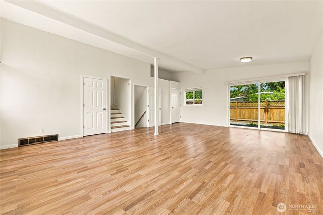 15425 SE 11th Street, Bellevue, WA 98007
