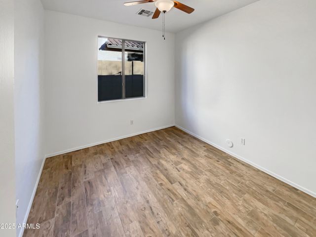 18184 W DESERT BLOSSOM Drive, Goodyear, AZ 85338