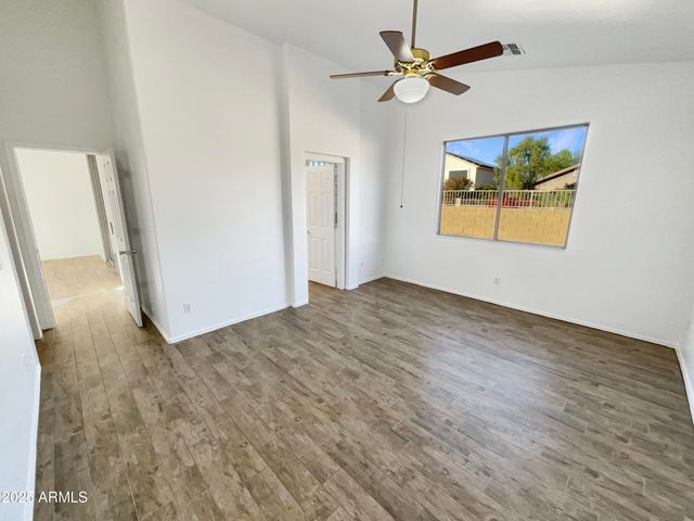 18184 W DESERT BLOSSOM Drive, Goodyear, AZ 85338