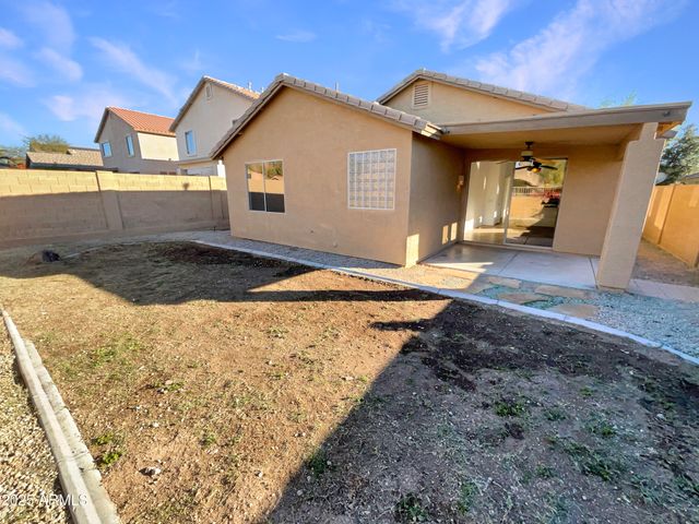 18184 W DESERT BLOSSOM Drive, Goodyear, AZ 85338