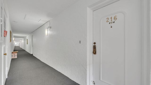 5640 SW 3rd Place 216, Margate, FL 33068