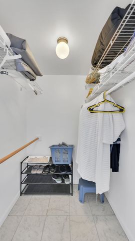 5640 SW 3rd Place 216, Margate, FL 33068