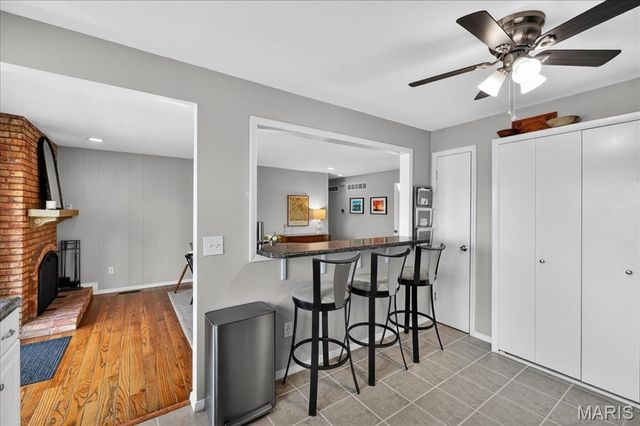 1430 Silverleaf Lane, St Louis, MO 63146