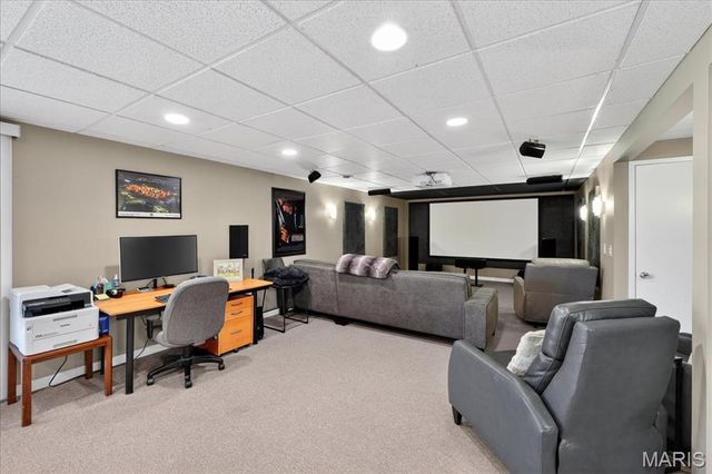 1430 Silverleaf Lane, St Louis, MO 63146