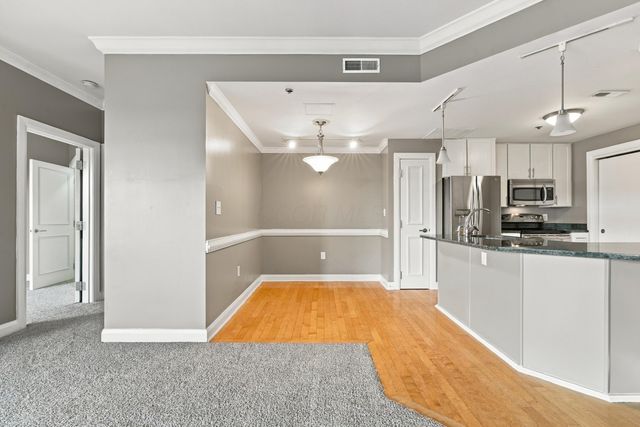 196 S Grant Avenue, 507, Columbus, OH 43215