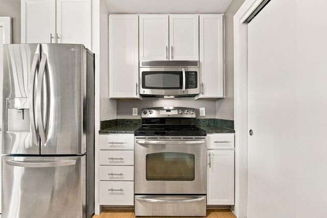 196 S Grant Avenue, 507, Columbus, OH 43215