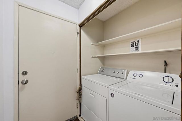 2530 Clairemont Dr 303, San Diego, CA 92117