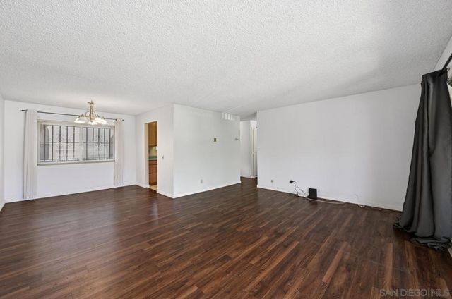 2530 Clairemont Dr 303, San Diego, CA 92117