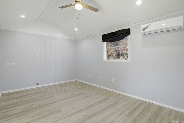 1307 Kayton Ave, San Antonio, TX 78210