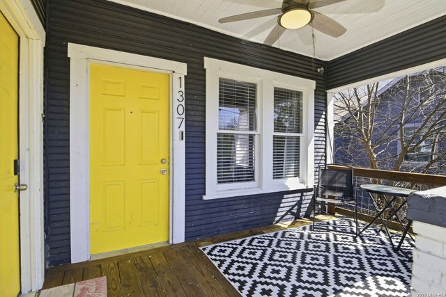 1307 Kayton Ave, San Antonio, TX 78210