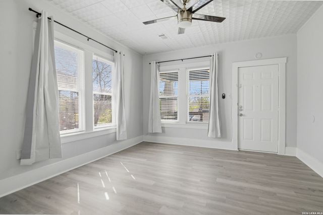 1307 Kayton Ave, San Antonio, TX 78210