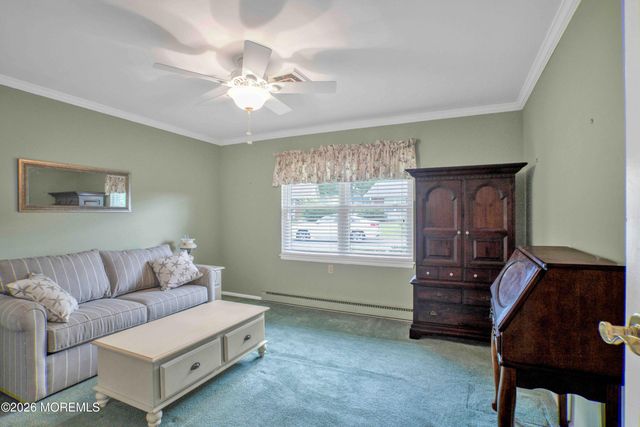 211A Huntington Drive, Lakewood, NJ 08701