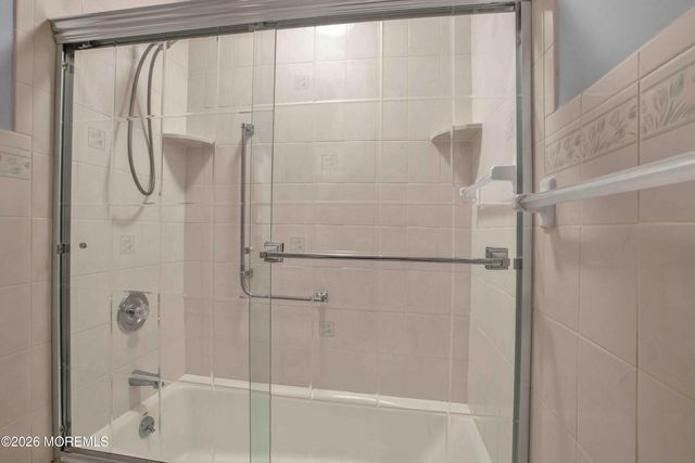 211A Huntington Drive, Lakewood, NJ 08701