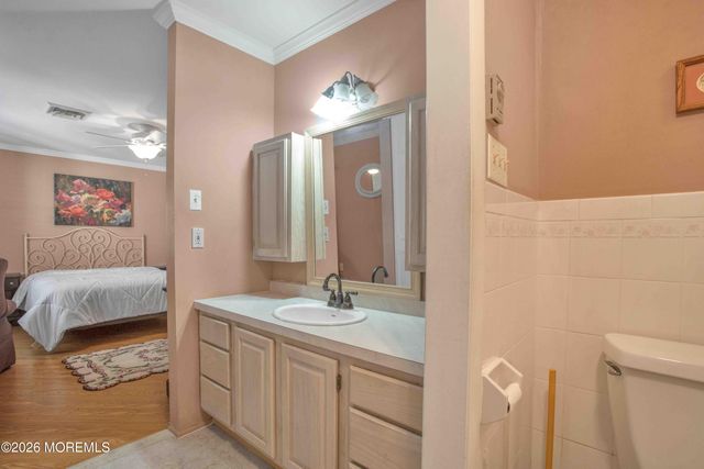 211A Huntington Drive, Lakewood, NJ 08701